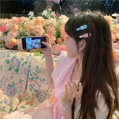 红色八爪女